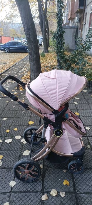 Бебешка количка Moni 2 в 1 - момиче, розова