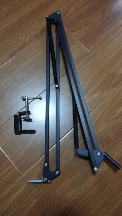 HyperX Solocast + пантограф + поп-фильтр