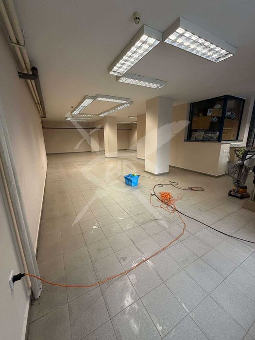 Магазин - центъра на гр. Пловдив - 11859601