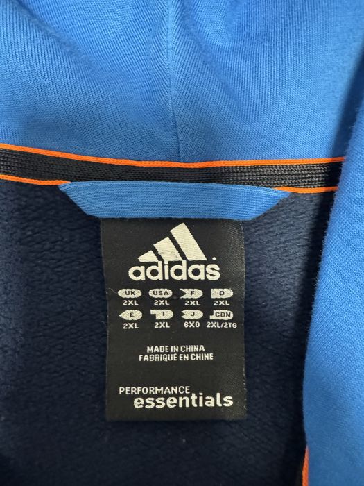 Adidas sweatshirt