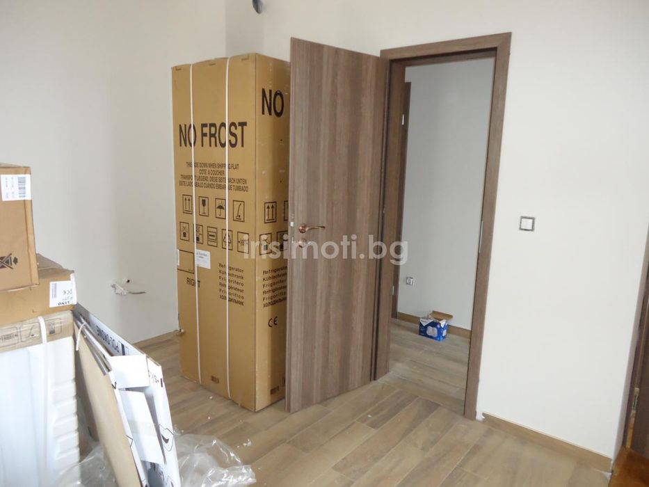 Продава се Тристаен апартамент в София, Манастирски ливади - 134 кв.м за 2159 €/кв.м - Снимка #2