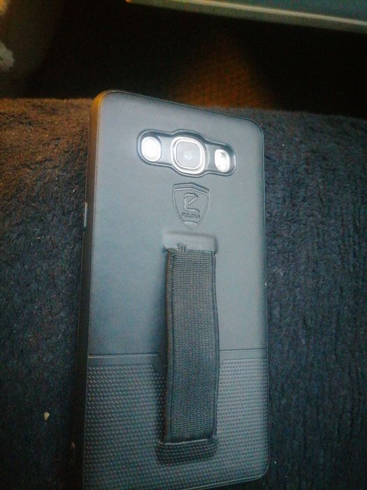 Самсунг. J5 продам