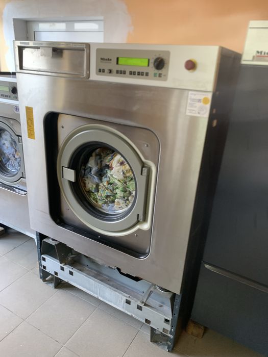 Професионална пералня Miele 24 кг