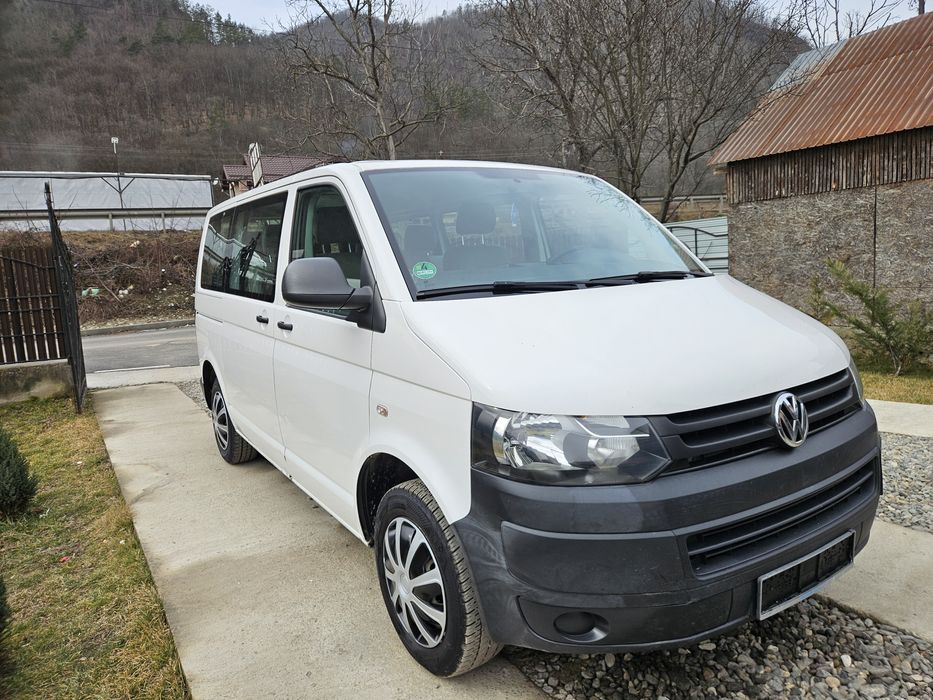 Vw /t5/ 8+1/2015/Impecabil/