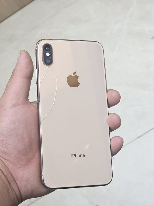 iPhone xs max 64 g
