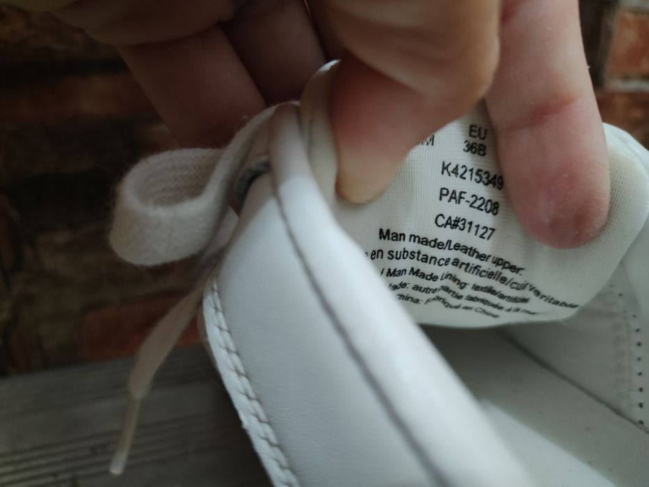 Лимитирана серия Vans The Simpsons, DKNY