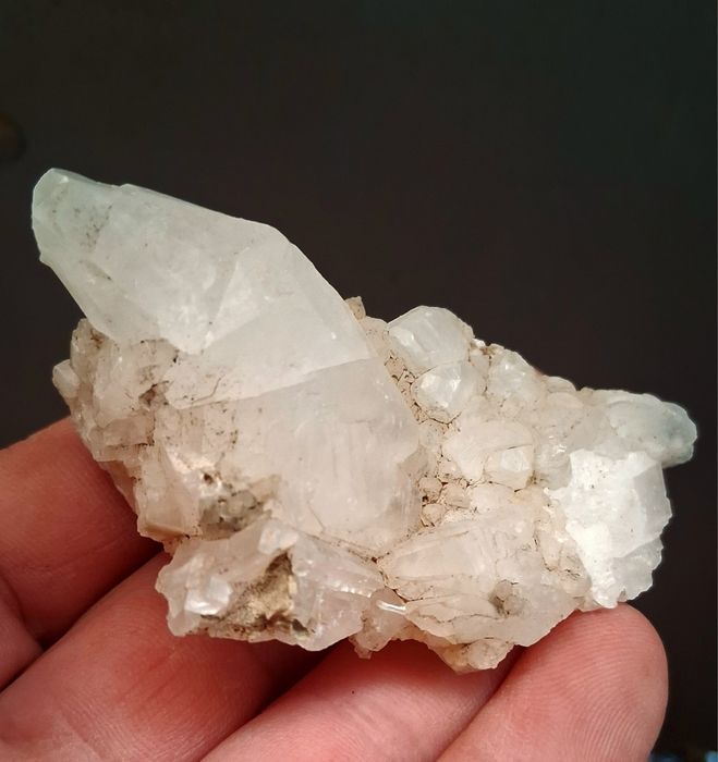 Продавам манганокалцит .