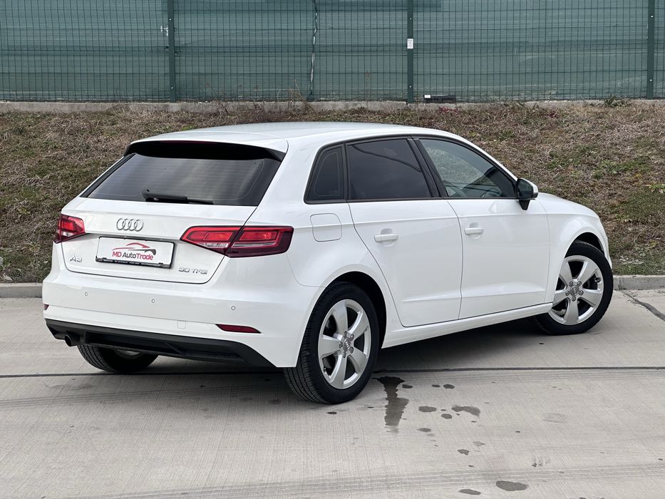 Audi A3 30TFSI 1.0 Benzina - 113Cp / Rate / Xenon / CarPlay / Piele