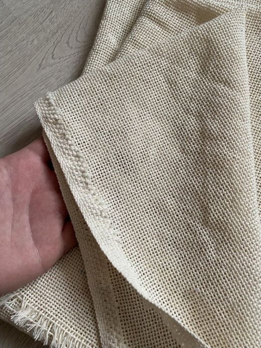 Ткань для тафтинга оптом, для ковров. Лучше мешковины.