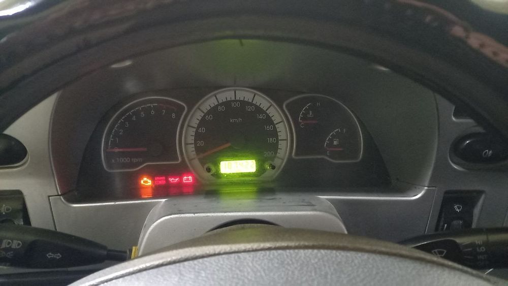 Прадаю нексия 2013йил радной