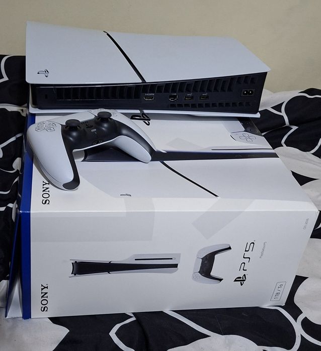 PS 5 1 TB - С гаранция!