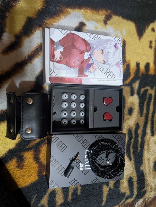 Truthear x Crinacle Zero: RED