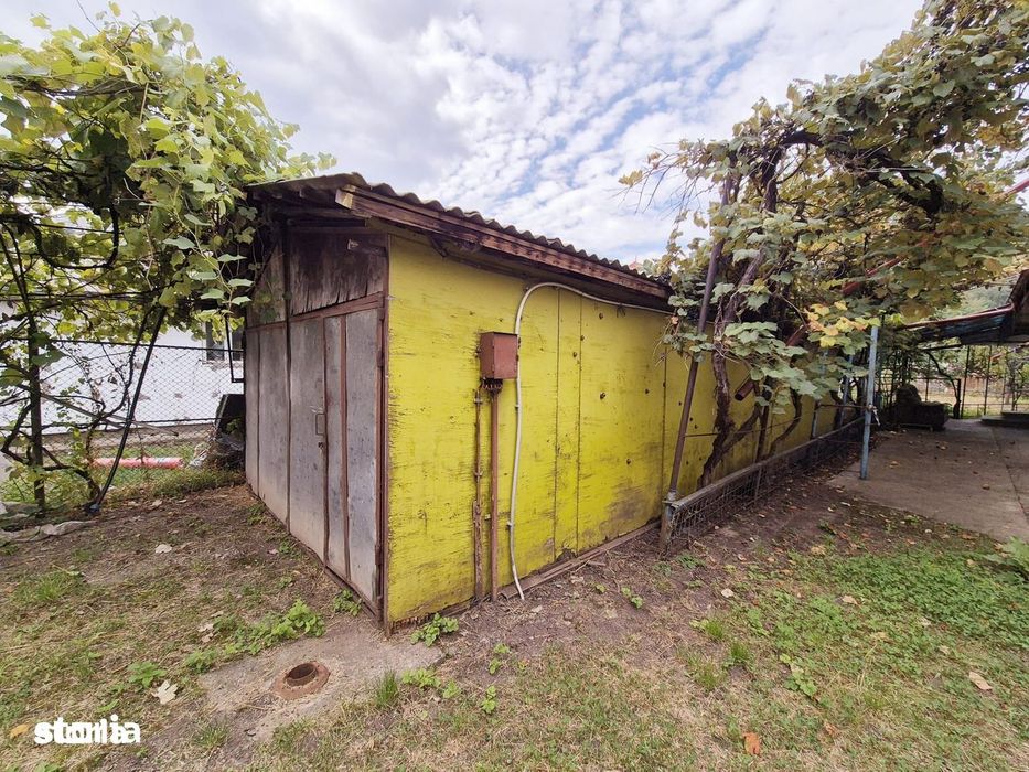 Casa și teren generos de 1100 mp, Piatra-Neamt