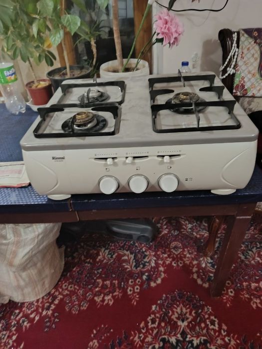 Gaz plata sotiladi Made in Korea b/u holati yaxshi