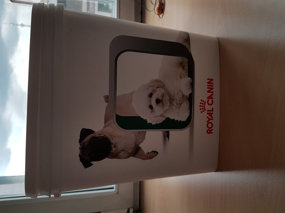 Ведро для корма и зоо мелочей