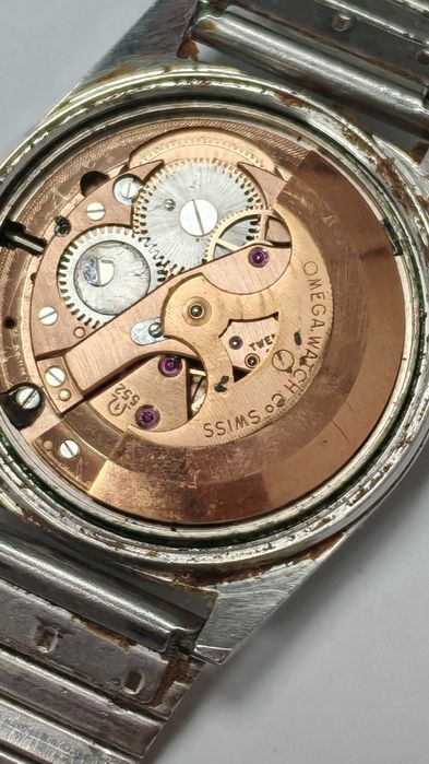 Vând Omega calibrul 552 functional