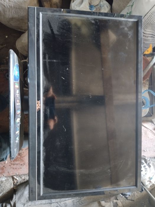Телевизоры на запчасти