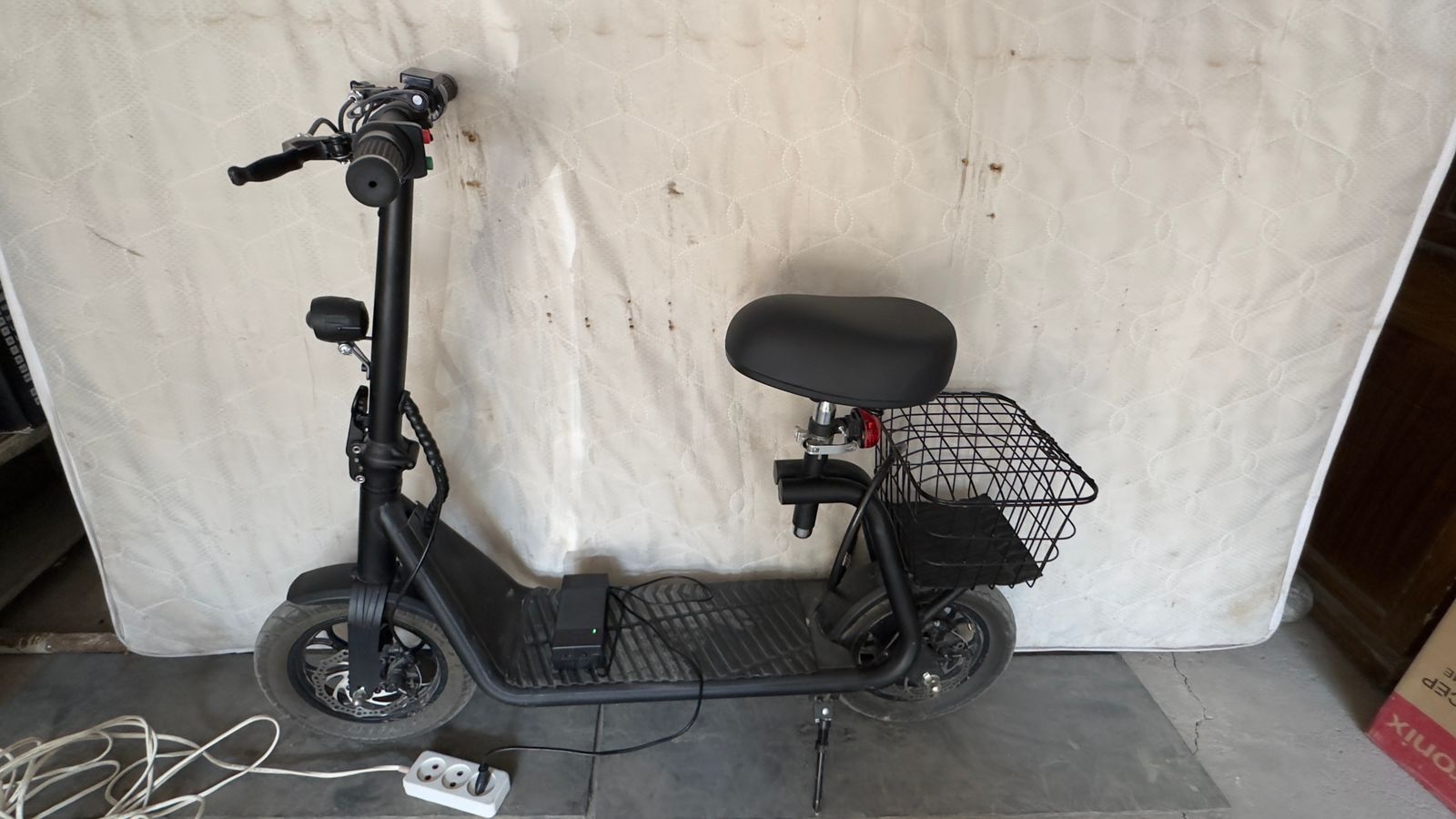 Электро самакат Kugoo c1: 4 000 000 сум - Мопеды / скутеры Алмалык на Olx