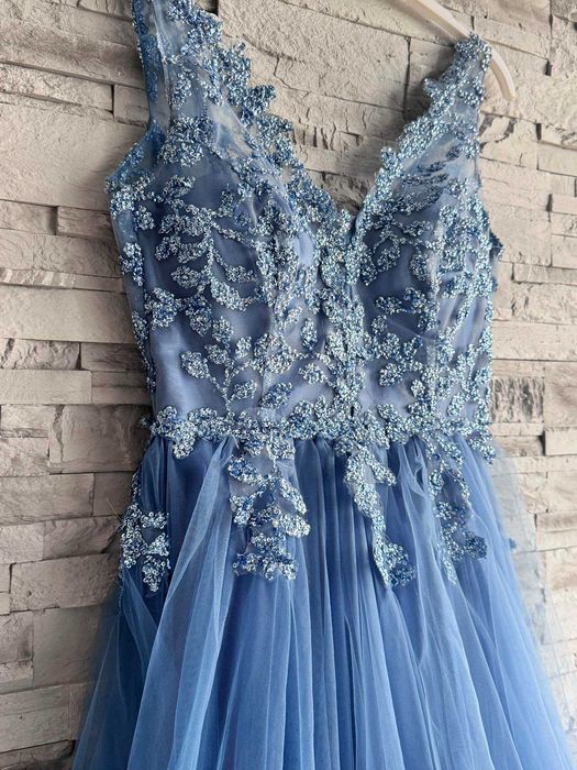 Официална синя рокля