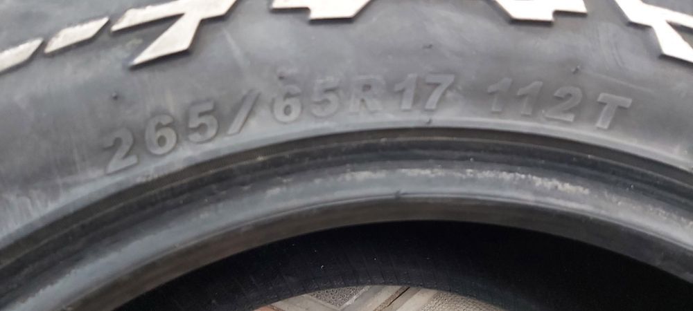 Продам шины 265/65 R17.