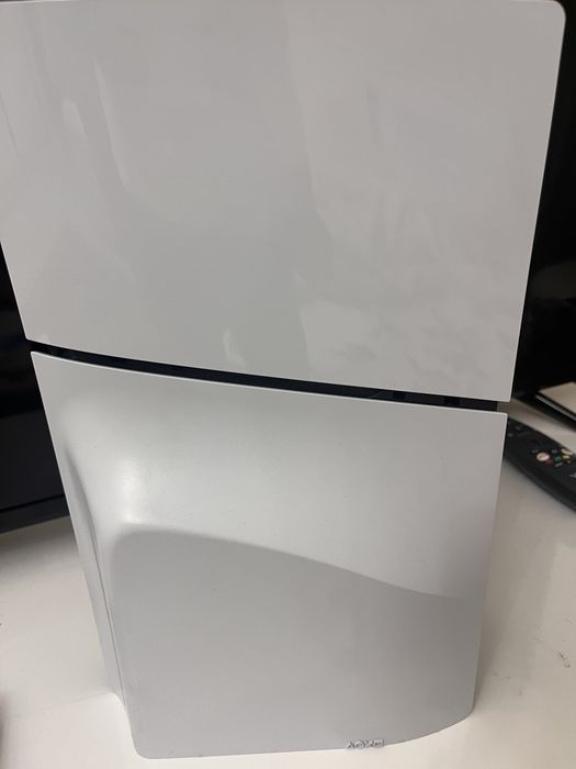 Playstation 5 с дисководом + 2 геймпада