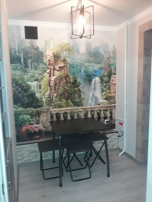 Поклейка обоев.Отделка.Электрика.