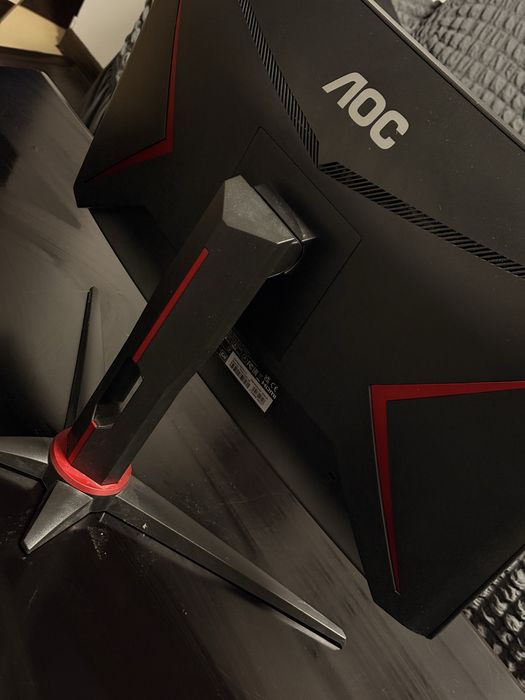 Monitor gaming AOC curbat , 24 inch , 165 hz