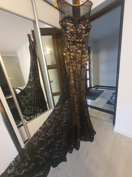 Rochii de ocazie ,nasă, seară.