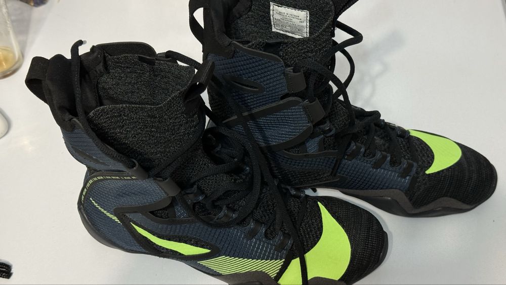 Боксерки продаю 42 размер цена договорная