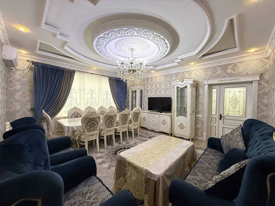 Продается квартира в Яшнабадском районе Новостройка Махтумкули 3-х ком