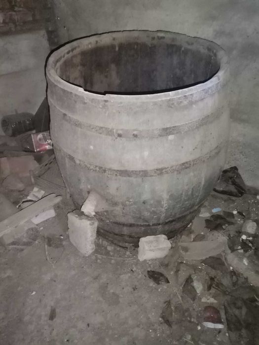 vand butoaie fosta crama