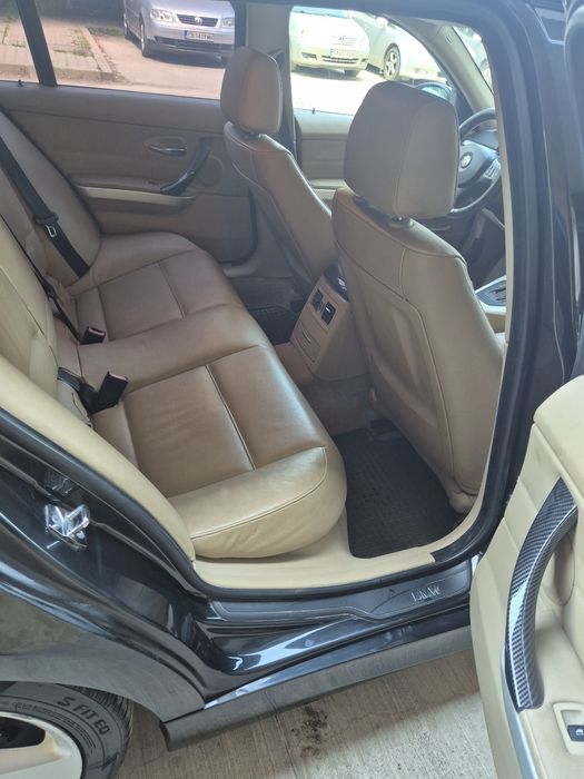 Продава се BMW E91 320d