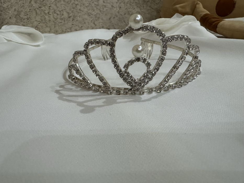 Детское белое нарядное платье