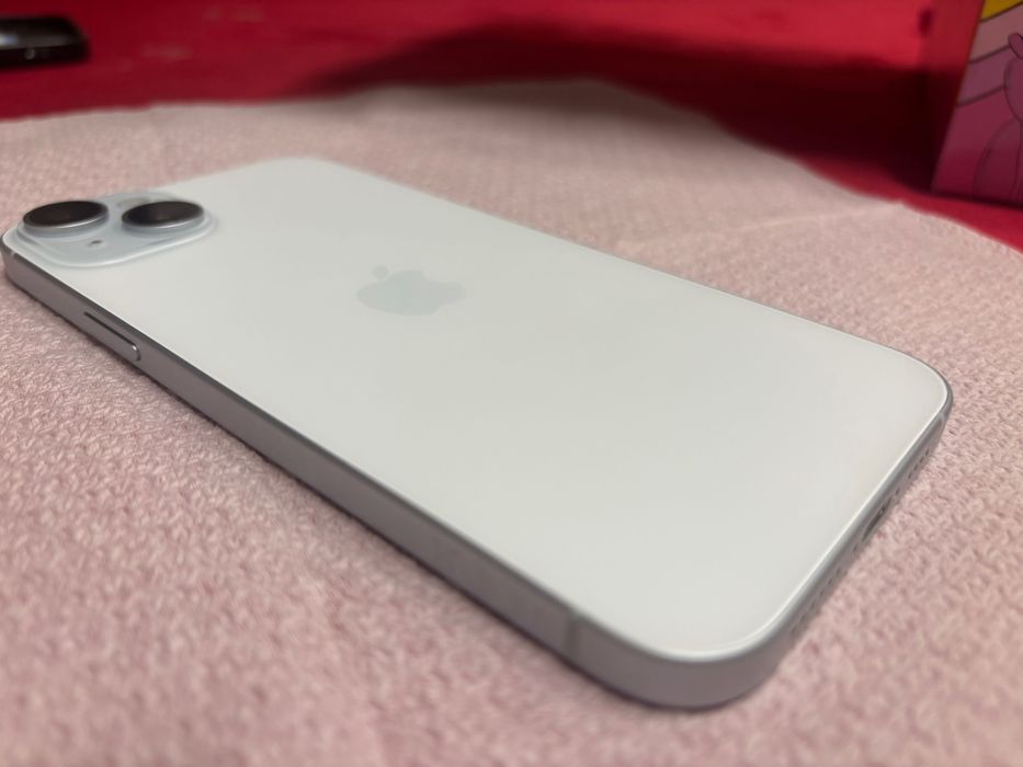 iPhone 15 Plus – 128 GB.