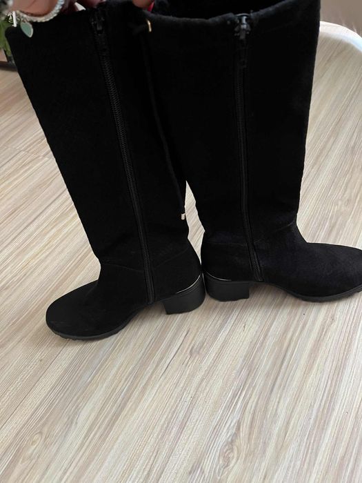 Стилни детски ботуши  River Island