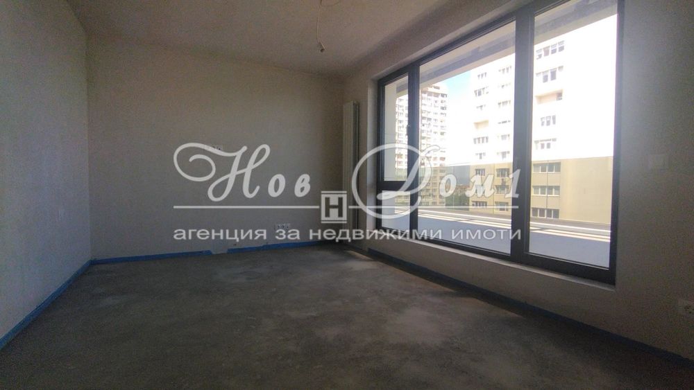 Продава се Четиристаен апартамент в София, Младост 2 - 242 кв.м за 1959 €/кв.м - Снимка #1