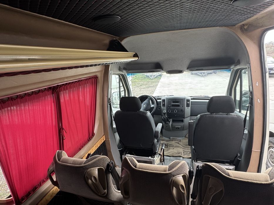 Vand Mercedes Sprinter 319,316 si Crafter