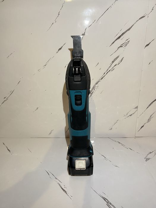 Multicutter Makita DTM51 Multifunctional