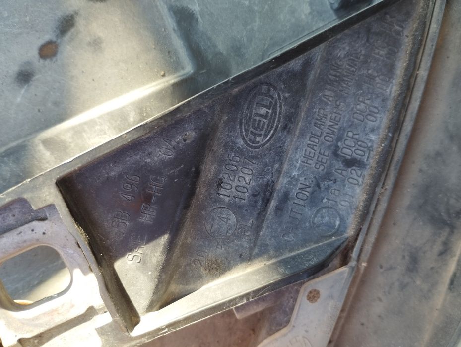 Фарове ляв и десен Мерцедес МЛ W164 / фар Mercedes ML