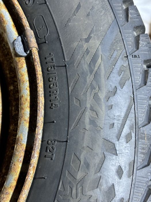 Зимние шины 175/65R14