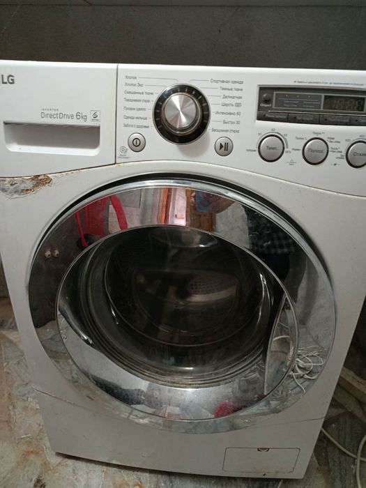 Стиральная машинка сотилади