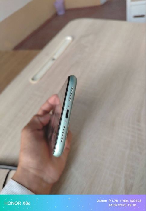 iphone 11 128 tali 80%