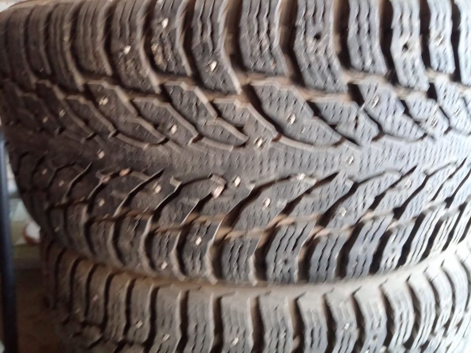 Продам диск с резиной