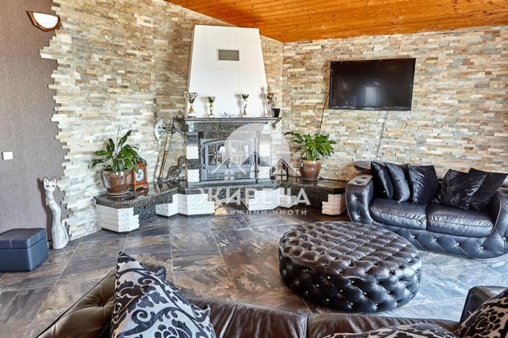 Хотел за продажба в м-т Кабакум, гр.Варна