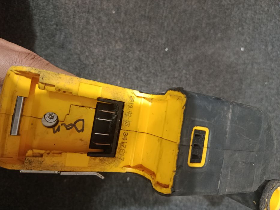 Dewalt DEFECTE DCH 273
