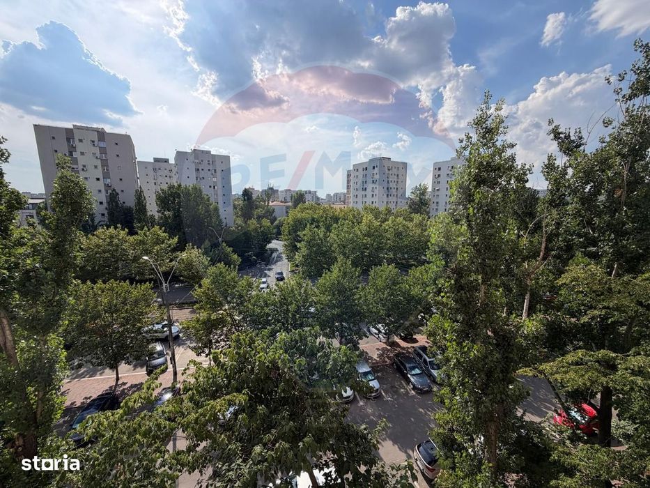 De vanzare Apartament 2 cam zona Titan - Auchan