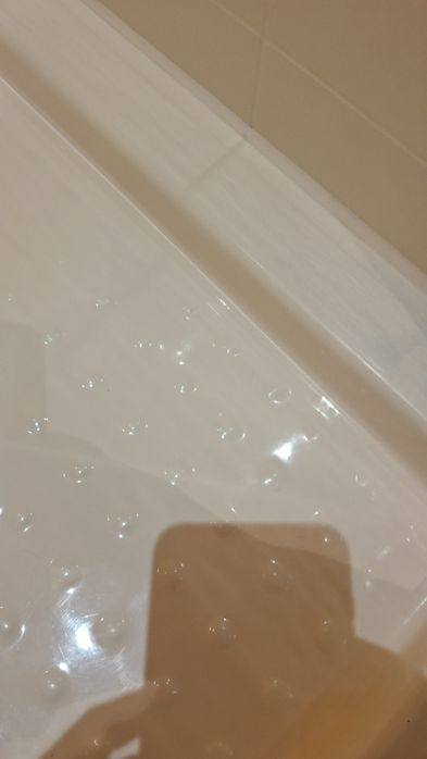 Execut lucrari de curetenie la firme si locuinte