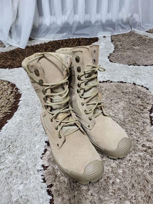 Продам берцы зима лето