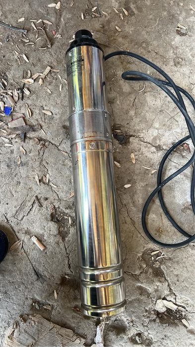 Pompa submersibila