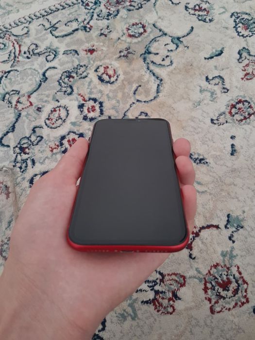 Iphone xr сатылады